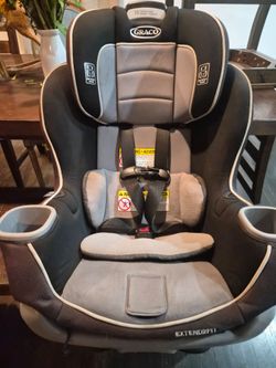 Baby car seat