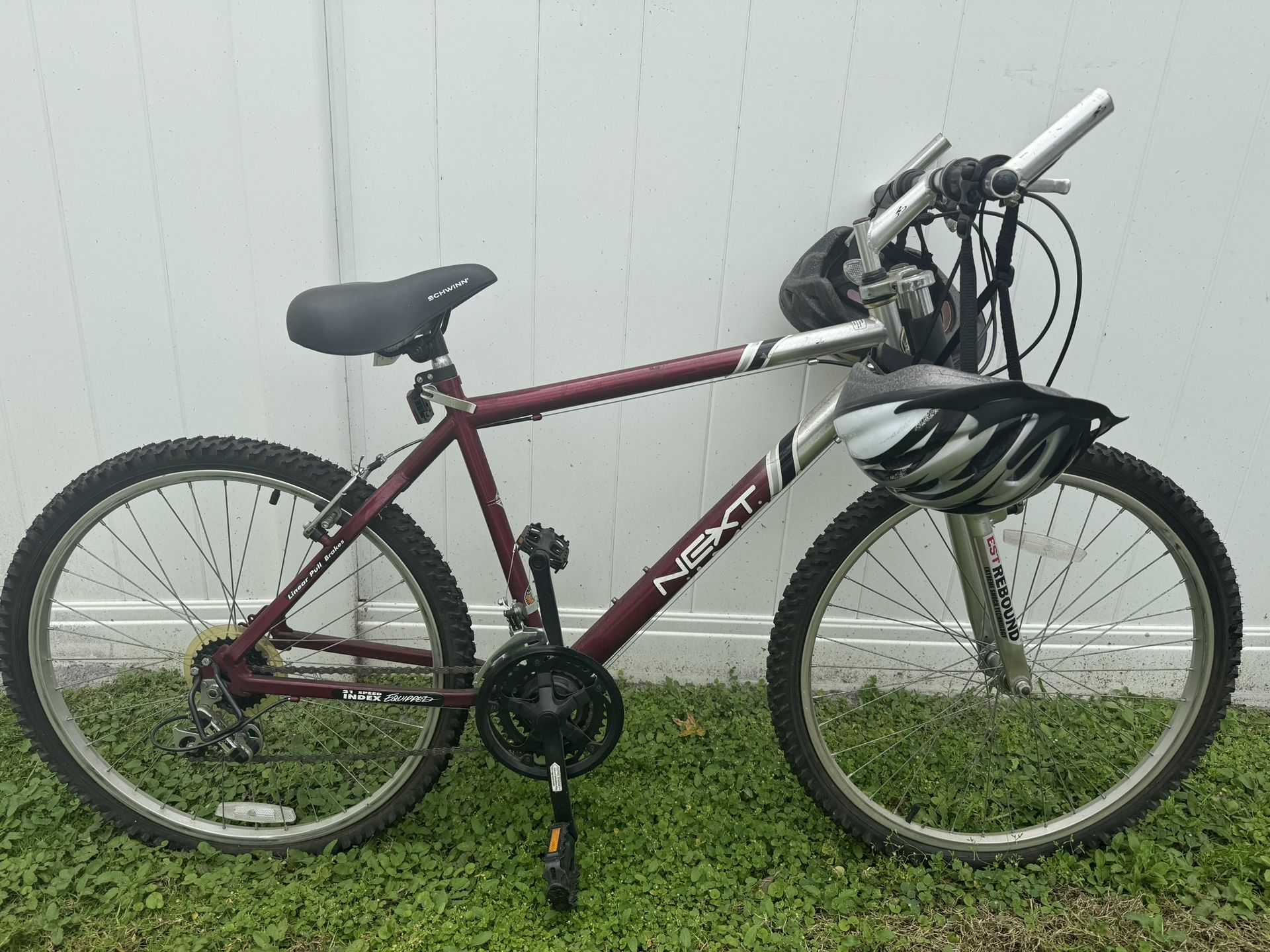 Pair Of Mountain Bikes. Perfect For Couple!