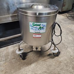 Industrial Lettuce Chopper and Salad Spinner for Sale in Crystal Lake, IL -  OfferUp