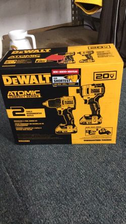 Dewalt 20v Atomic Compact Series Tool Kit Drill & Impact Driver 2 batteries Charger and bag
