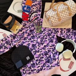 EVERYTHING MUST GO - Bape , Spider Hoodies Belts ,beanies , Shades , Purses 