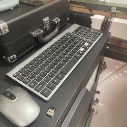 Wireless Keyboard With Mouse 