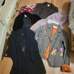 Ladies Jackets / Sweaters 