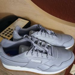 Reeboks Size 9