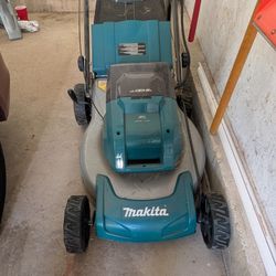Makita 18in. Lawn Mower XML03