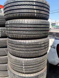 Vendo 215/45/R18 las 4 llantas por $170