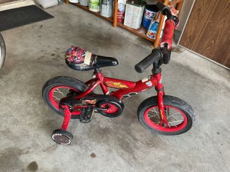 Small bike with training wheels