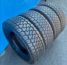 31x10.50/15 Firestone tires Con 80% de Vida Las 4