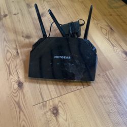  Netgear Wireless Smart Router