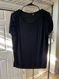 Black Tahari t-shirt