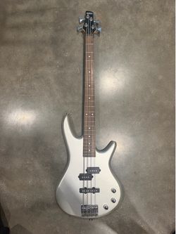 Ibanez GSR200 4-String Electric Bass Guitar – Silver –