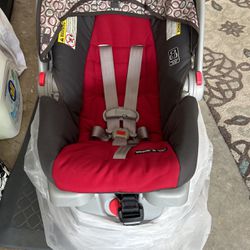 Graco Baby Car Seat And Base Mount 