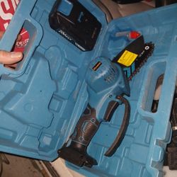 Saker Mini Chainsaw