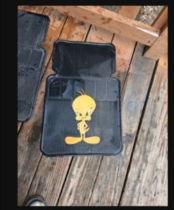 Old school Tweety bird car mats front and rear