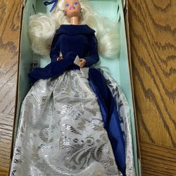 Barbie- Winter Velvet Special Edition