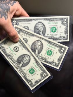🤩 Wow! 3 Consecutive $2 Star Notes (2017A) – Uncirculated Replacement Bills !