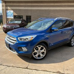 2017 Escape Titanium 4x4