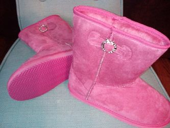 New girls boots size 2-3