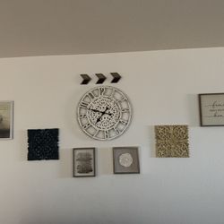 Wall art 