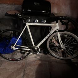 KHS flite 100 track bike