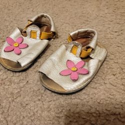 Softstar Laguna Leather Custom Handcrafted Leather Girls Sandal (Baby Toddler Child size 5) (retails $75)