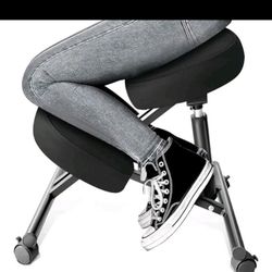 Kneeling Chair 
