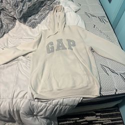 Gap Hoodie