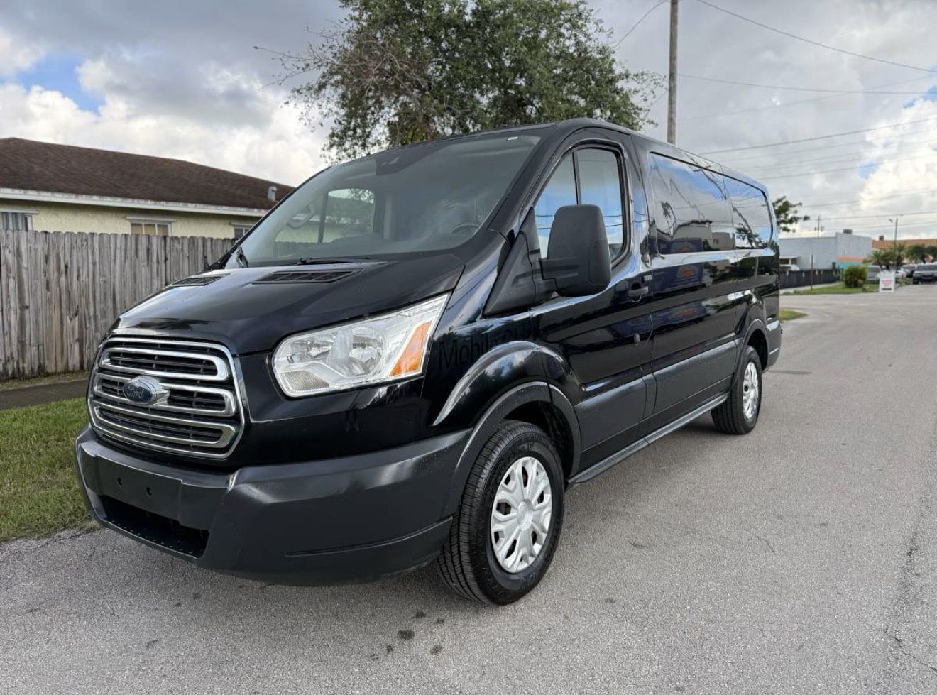 2017 Ford Transit-250