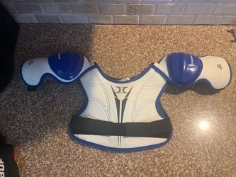 Boys Itech Hockey Shoulder Pads