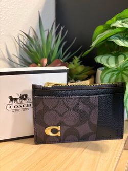 Black coach card holder