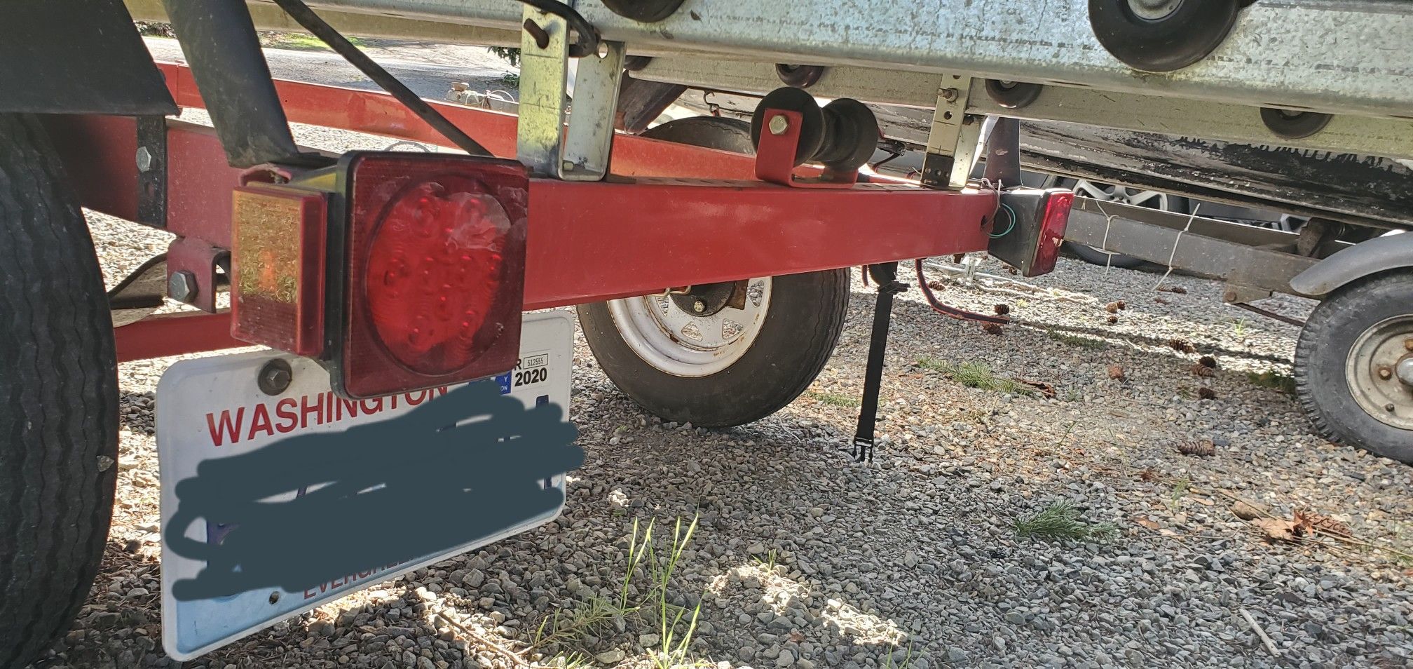 12ft Aluminum boat Sears Gamefisher and trailer for Sale in Gig Harbor