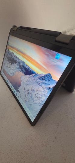 Lenovo laptop 2 in 1