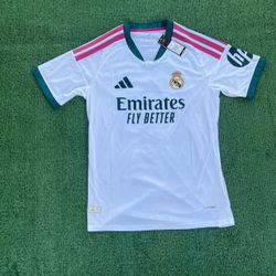 Mbappe Madrid Jersey ~ player version
