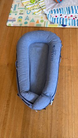 DockATot Deluxe Lounger