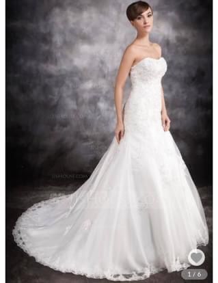 Wedding dress
