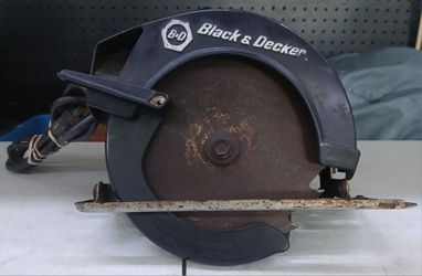 Black & Decker Corded Circular Saw 7 1/4" Blade