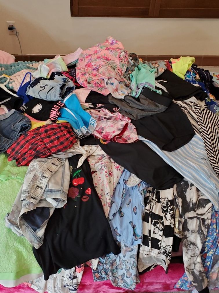 Girls Lot 6-8 Over 120 Items