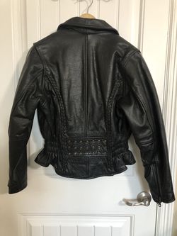 Women’s leather motorcycle jacket size med