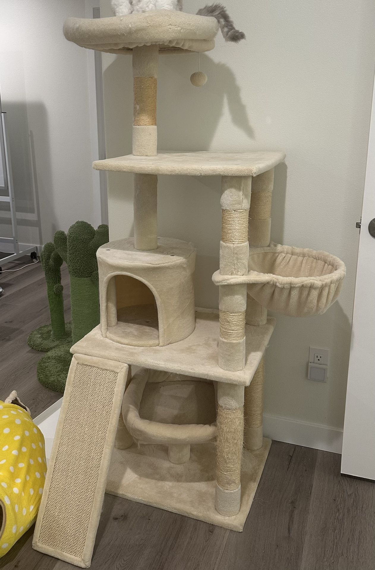 Cat Tree 63inch