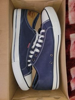 Shoe's, Levi's