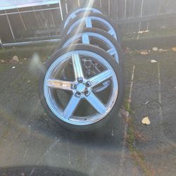 22inch Irock rims FIVE LUG 5X115
