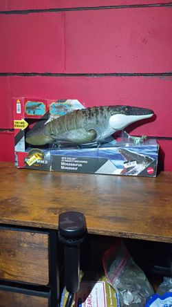 Jurassic World Bite 'N Blast Mosasaurus by Mattel