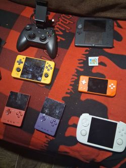 Nintendo 3DS w Animal Crossing Game, Riot Handheld Controller for Phone, Anbernics, Trimui Bricks