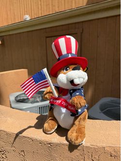 Bucee’s USA 250 Large Plush