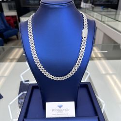 Chain Cubanlink White Gold 14k 12 Mm By 22 Inch  Diamonds Real 💎 