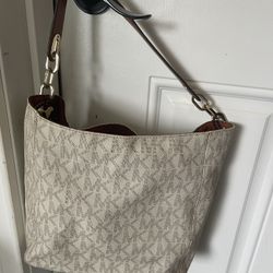 MK Purse