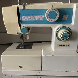 sewing machine 