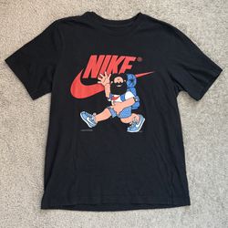 Nike Classic Tee Size Medium