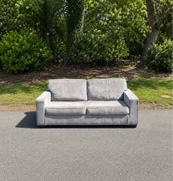 Ashley Furniture Pullout Sleeper Sofa / Couch [FREE Delivery🚚]