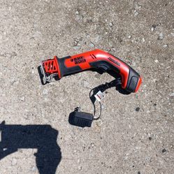 Black and Decker Hand Saw